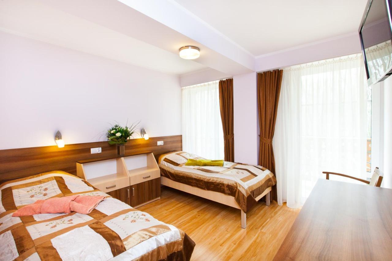 Hôtel Sanatorium Zbyszko à Busko-Zdrój Chambre photo